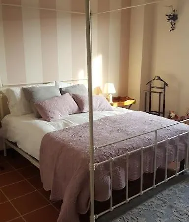 Cascina Maneggia, Countryhouse In Monferrato. * Carpeneto