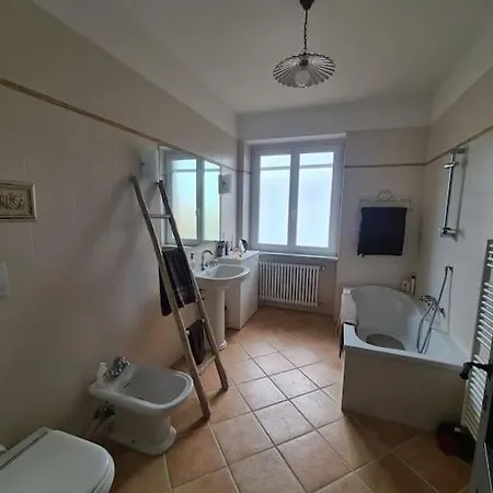 Cascina Maneggia, Countryhouse In Monferrato. * Carpeneto